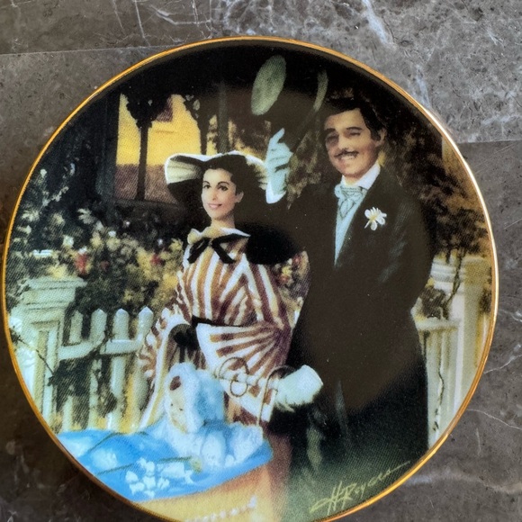 Bradford Exchange | Gone with the Wind “Golden Memories” Mini Plate Collection - Picture 4 of 16